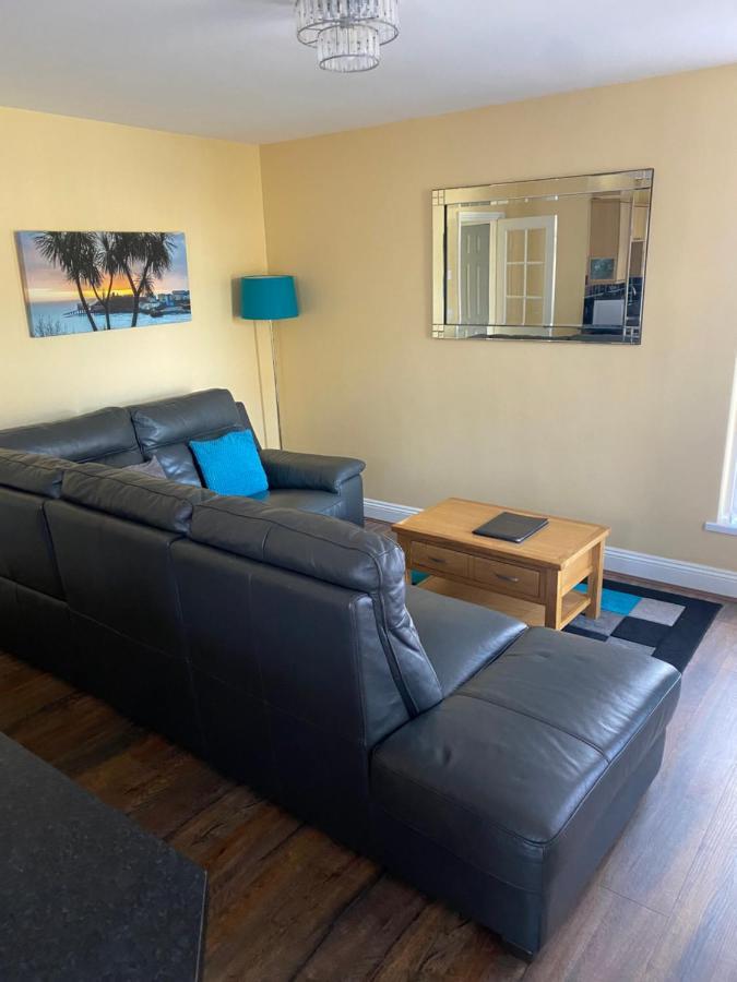 Station House Apartment Merthyr Tydfil Exterior photo